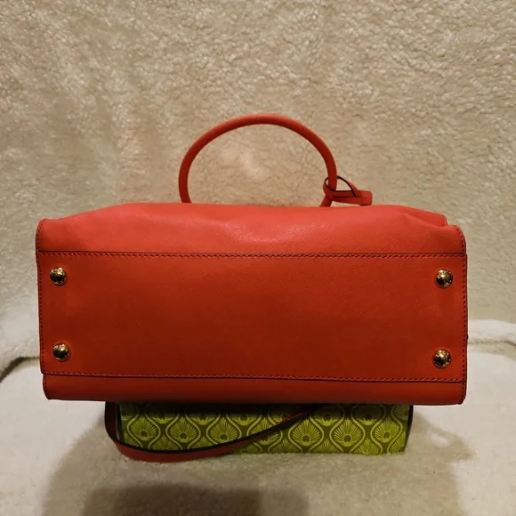 Michael Kors Large Hamilton Tote Watermelon W/ Goldtone Hardware Large - Picture 6 of 8